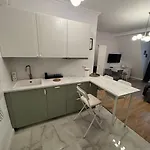 Nowoczesna Kawalerka W Zabytkowej Kamienicy W Centrum Miasta * Poznań