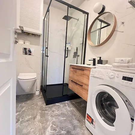 Nowoczesna Kawalerka W Zabytkowej Kamienicy W Centrum Miasta Appartement