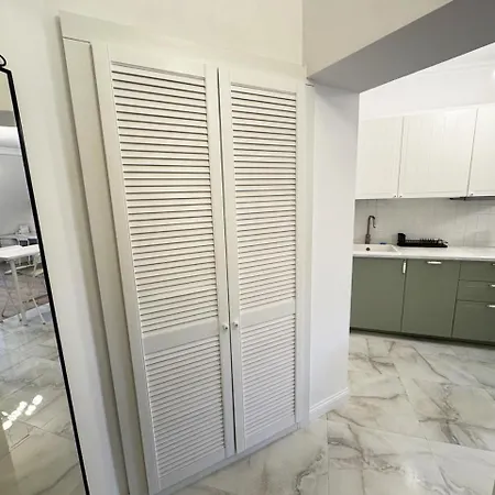 Nowoczesna Kawalerka W Zabytkowej Kamienicy W Centrum Miasta * Poznań