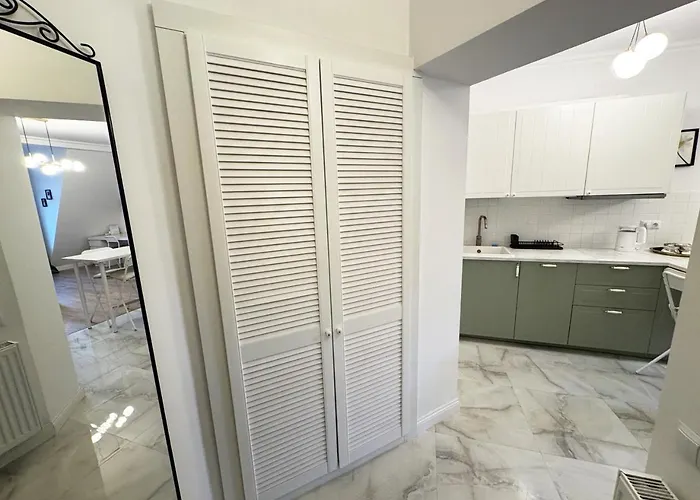 Nowoczesna Kawalerka W Zabytkowej Kamienicy W Centrum Miasta * Poznaň